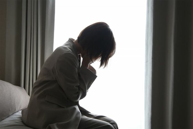 更年期のさまざまな不調は心身共に性行為を避けるようになってしまう　※写真はイメージです