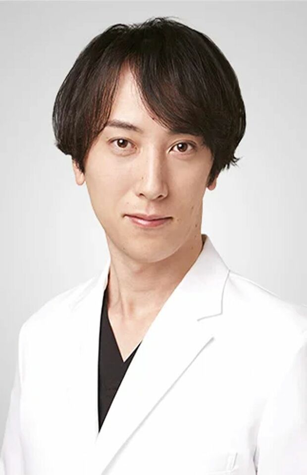 安本匠医師●TCB東京中央美容外科特別指導医。約8年美容医療に携わり、美容外科医としてさまざまな患者の悩みを解決。美容医療だけでなく心臓血管外科で培った抜群の技術力を誇り、TCBの「特別指導医」として患者に美を提供し続けている名医。