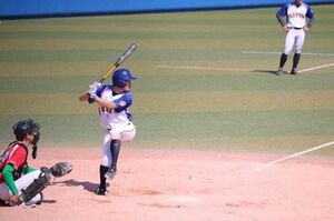 お笑い芸人だけの野球チーム『GATTIN（ガッチン）』でプレーするおばたのお兄さん