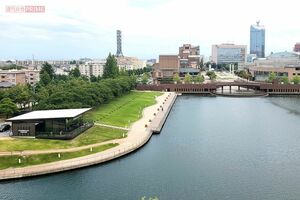 「世界一美しいスタバ」に選出されたこともあるスターバックス コーヒー 富山環水公園店 撮影/編集部