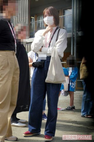画像 写真 広末涼子が息子の運動会で ほかの芸能人父母とは違う Pta役員 姿を披露 ニュース概要 週刊女性prime