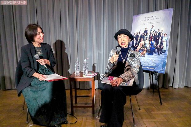 MCを務めた今祥枝さん（左）と、渡邉みどりさん（右）　撮影／佐藤靖彦