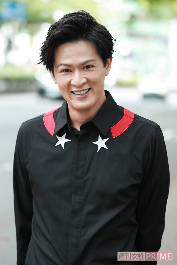 新納慎也　撮影／森田晃博