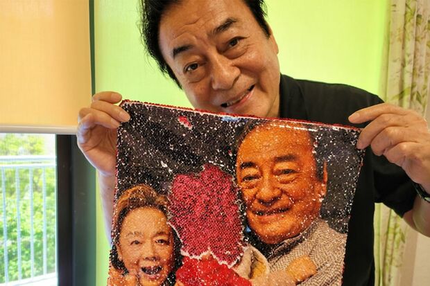 孫との3ショットに笑顔の高橋（本人ブログより）