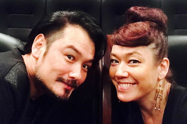 夫婦で一緒に見るのも楽しいわよ〜