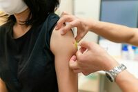 コロナ第7波到来!「BA.5」4回目接種の意味があるのか「オミクロン・ワクチン」を待つより大事なこと
