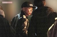 バイきんぐ・小峠英二が交際宣言!坂口杏里とのデートが教訓か、紗栄子似の新恋人と堂々過ごした「隠さない…