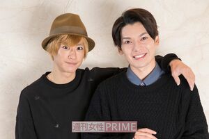 左から赤澤燈、崎山つばさ　撮影／齋藤周造