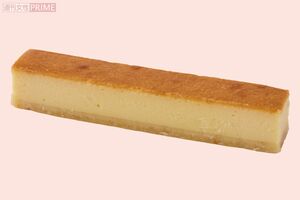 ベイクドチーズケーキ/ファミリーマート　撮影／山田智絵