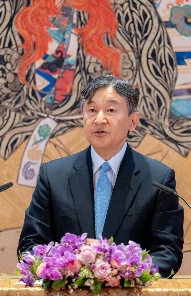 今回のインドネシア訪問前の会見は天皇陛下おひとりで臨まれた