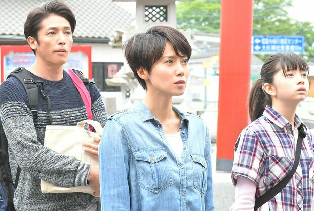 夫婦を演じる玉木と中谷