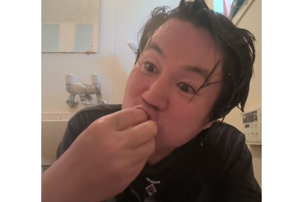 新 西 悠太