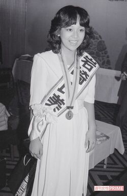 岩崎良美。日本レコード大賞新人賞受賞（'80年撮影）