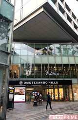 個展を開いた表参道ヒルズ