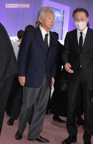 3月18日の「伊集院さんお別れ会」に参列したみのもんたさん。時折、笑顔も浮かべて