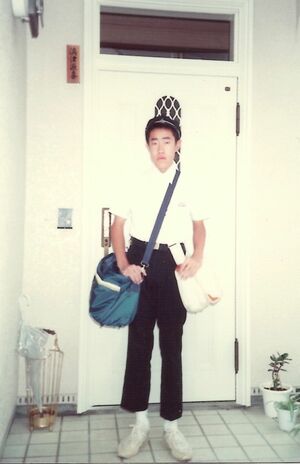 中学1年のなすび。部活は卓球部。考古学者を夢見る、まじめな少年だった