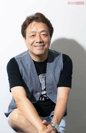 ながえ・けんじ　1964年、大阪府生まれ。'81年『欽ドン！』で本格デビュー。番組共演者の山口良一、西山浩司とともに「イモ欽トリオ」を結成。シングル『ハイスクールララバイ』は160万枚を超える大ヒットに。俳優としても、ドラマや映画で活躍。還暦を迎えた今年、ニューアルバム『Back to Baby』が発売中。ライブの詳細は、https://www.facebook.com/nagaekenjiまで。　撮影/矢島泰輔