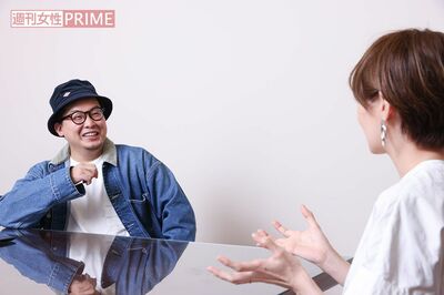 対談する澤井直人と南明奈