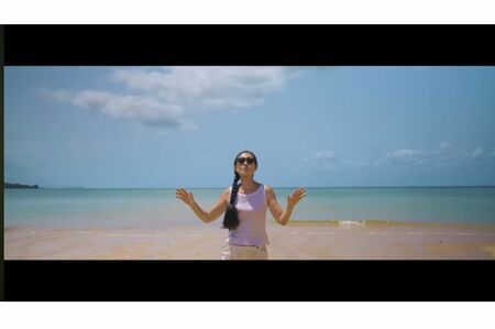 『Legalizeit』のMVに出演した高樹沙耶（Youubeより）