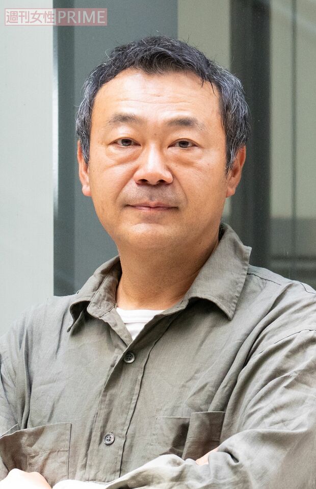 戌井昭人●1971年、東京都生まれ。文学座を経て、'97年パフォーマンス集団「鉄割アルバトロスケット」を旗揚げし、俳優、劇作家として活躍。 撮影/伊藤和幸