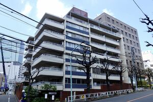 すでに解体された建築家・芦原義信設計の『秀和青山レジデンス（1964）』。解体後は26階建てのマンションにかわるという（hacoさん提供）