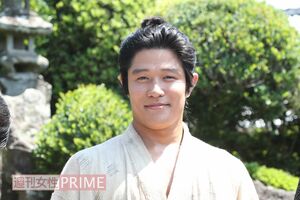 西郷隆盛を演じる鈴木亮平