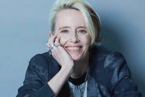 アン・クレシーニさん●言語学者。アメリカ・バージニア州出身。2023年11月に日本国籍を取得。日本在住歴23年、現在は福岡県宗像市に暮らす。北九州市立大学准教授を務め、西日本新聞にて連載中。最新刊『なぜ日本人はupsetを必ず誤訳するのか』(アルク)など、著書多数。