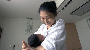 NHKスペシャル「ママたちが非常事態!? ~最新科学で迫るニッポンの子育て~」(NHK総合テレビ/再放送予定:2016年11月19日土曜日午後1時50分~2時39分 ※四国・北海道ブロックは別番組) ☆文化庁芸術祭参加番組 (c)NHK