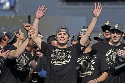 ドジャースを連覇に導いた立役者「キラー」山本由伸の素顔!「テラハ美女」Nikiとのビバリーヒルズ激写と「…