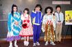 共演者と「愛のレキシアター『ざ・びぎにんぐ・おぶ・らぶ』」の会見に登場した佐藤流司(写真いちばん左)