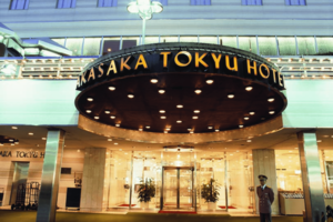 1987年ごろの赤坂東急ホテル玄関・写真／赤坂エクセルホテル東急提供