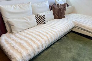 イミテーションラビットプラッシュソファカバー　1349円～