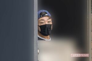 性加害報道以降、自宅に引きこもって過ごす日々が続いているという香川照之(2022年)