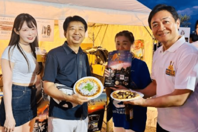 玉木雄一郎代表の不倫相手・小泉みゆき（左、香川県議会議員山本悟史氏のブログより）