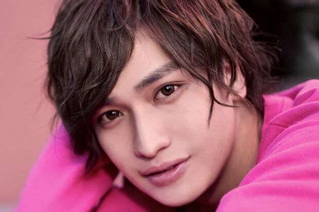 指名ランキング1位の桜木ハル氏（ ホストクラブのHPより）