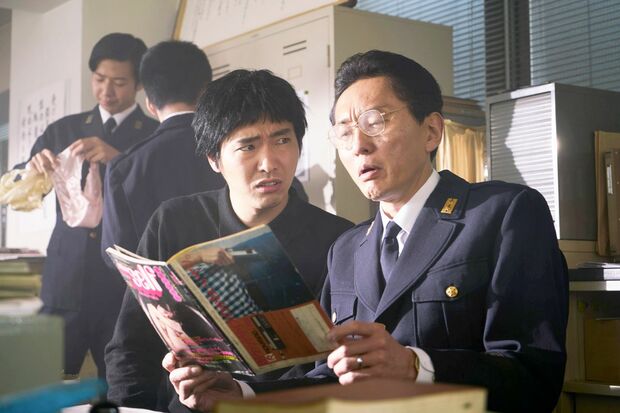 (c)2018「素敵なダイナマイトスキャンダル」製作委員会