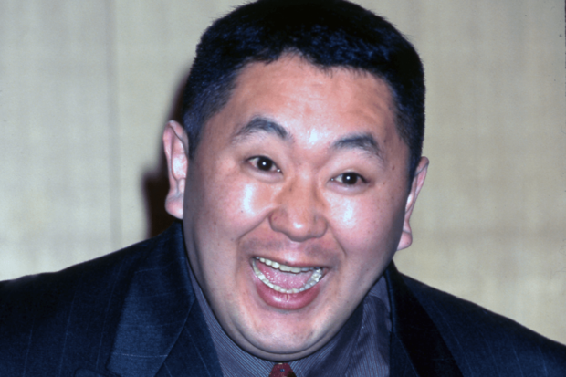 高田文夫のものまね「バウバウ」でブレイクする