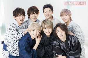 （左上から順に）萩谷慧悟、真田佑馬、諸星翔希、安井謙太郎（左下から順に）長妻怜央、阿部顕嵐、森田美勇人　撮影／廣瀬靖士