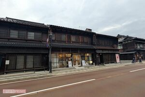 石川県小松に期間限定でオープンしたMrs. GREEN APPLEのポップアップ「ア・ポステリオリ店」最寄りバス停のある龍助町　撮影／編集部