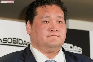 元横綱・照ノ富士の伊勢ヶ濱親方