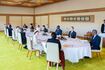 ケニア大統領夫妻を招いて開かれた昼食会で、国際親善にひと役買った愛子さま(手前の列右から2人目)