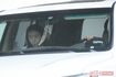 普段は静香の運転する四駆で送迎中の木村。父娘は楽しそうに話していた
