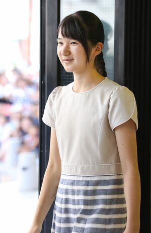 「スリムに、きれいになった」と言われ始めたころの愛子さま（'16年8月）