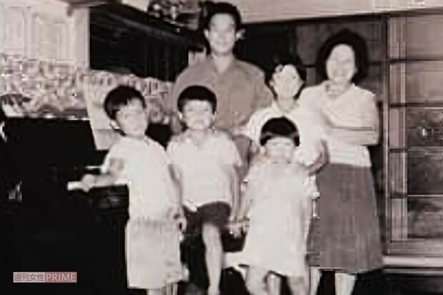 群馬県館林市の自然豊かな場所で幼少期を過ごした　提供／向井千秋さん