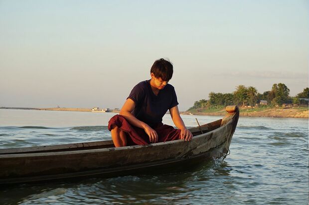 竹内涼真　『世界ウルルン滞在紀SP』(c)MBS