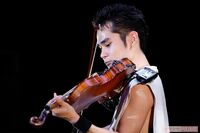 脳性まひのバイオリニスト・式町水晶、コミックス化で明らかになった恋バナ