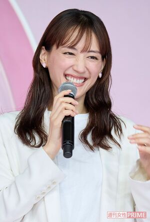 スキンケアブランドのイベントに出席した綾瀬はるか（2025年3月）