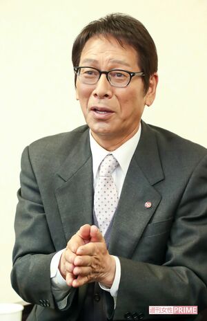 大杉漣（おおすぎ・れん）／1951年9月27日生まれ。徳島県出身。'74年転形劇場に入団。'88年劇団解散。映画『ソナチネ』、『HANA‐BI』、ドラマ『花咲舞が黙ってない』『バイプレイヤーズ』『嘘の戦争』ほか多数出演。現在、ドラマ『光のお父さん』（TBS深夜）に出演中。映画『アウトレイジ最終章』が10月7日に公開