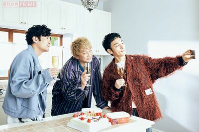 新しい地図の3人(左から稲垣吾郎、香取慎吾、草なぎ剛)