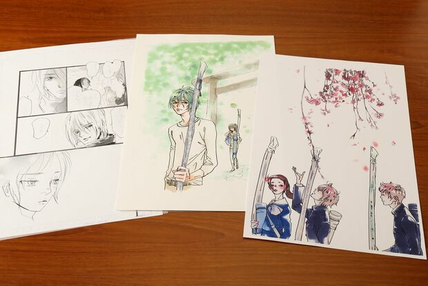 昨年、第21回手塚治虫文化賞マンガ大賞を受賞した『花に染む』の原画。くらもちさん自身も弓道場に通って腕を磨いた　撮影／近藤陽介